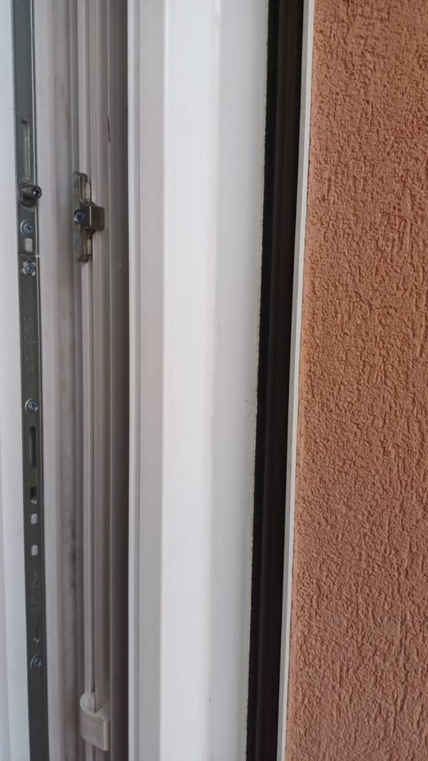Serramenti in pvc - immagine 17
